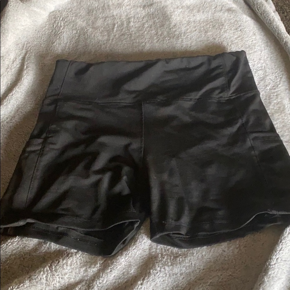 Biker short!